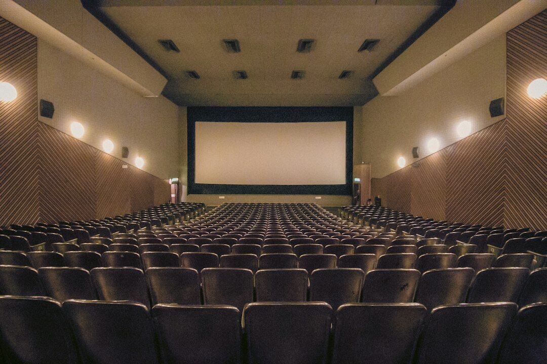 high resolution cinema screen